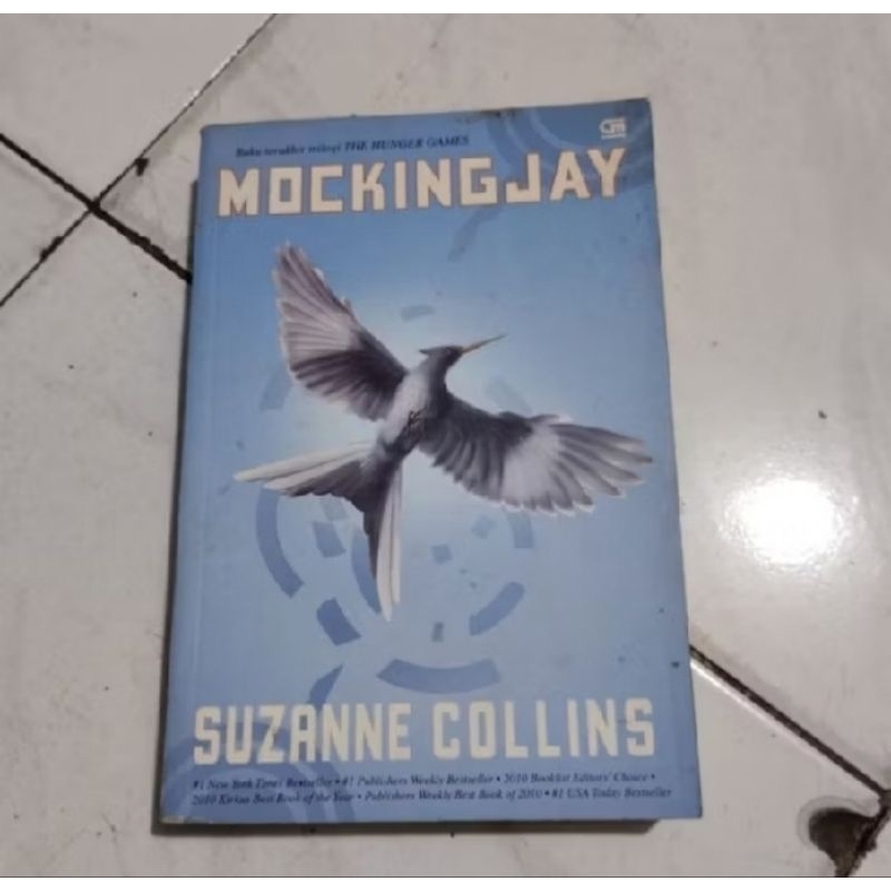 [Novel] The Hunger Games series Catching Fire Mockingjay Cabutan Suzanne Collins Bekas Bagus