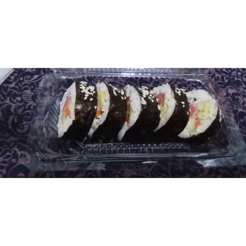 

kimbab home Made by hira's_kitchen