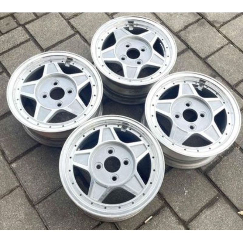 Velg Original SIXEME Ring 13. Made in Japan. Lebar  5.5. Et 32. Pcd 4x100. For Wuling EV, Karimun, S