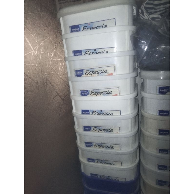 Box Es Krim Bekas layak pakai
