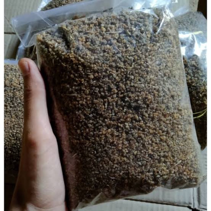 

Tiwul Kering/Nasi Tiwul/Karak Tiwul/Tiwul Singkong 500gr