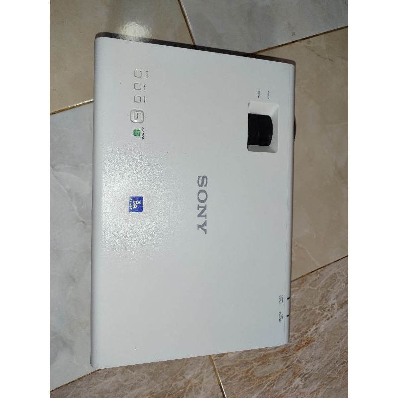 Proyektor sony vpl ex230 mulus no minus