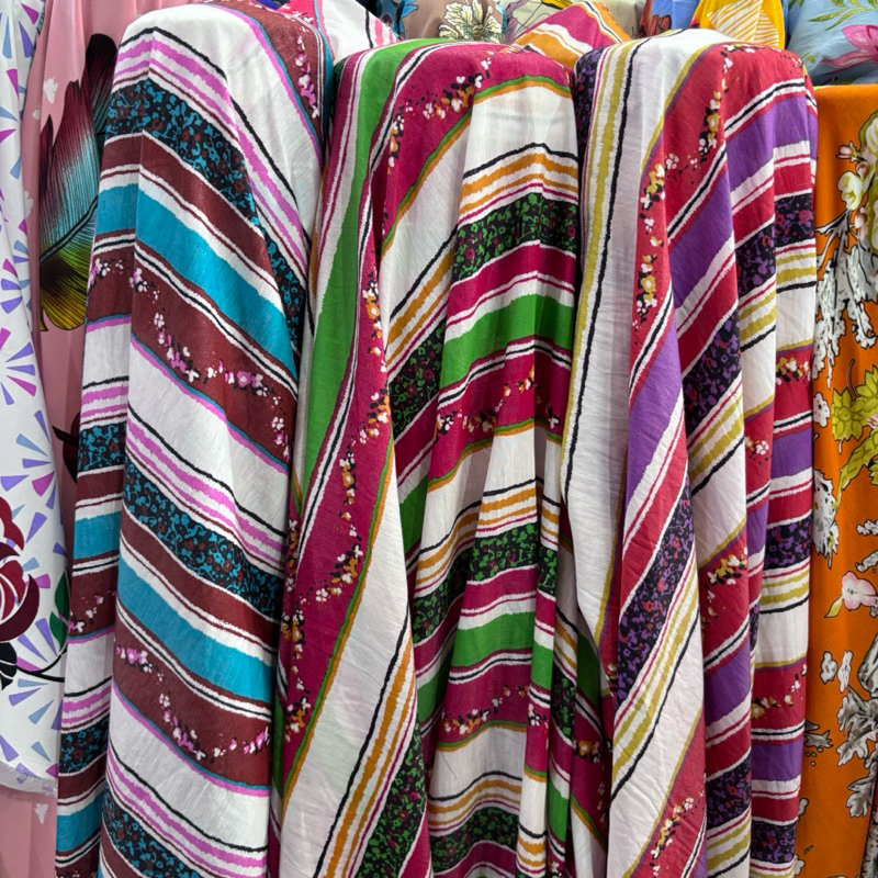 kain silky motif salur - kain katun silky motif premium - kain bahan katun - kain silky premium - ka