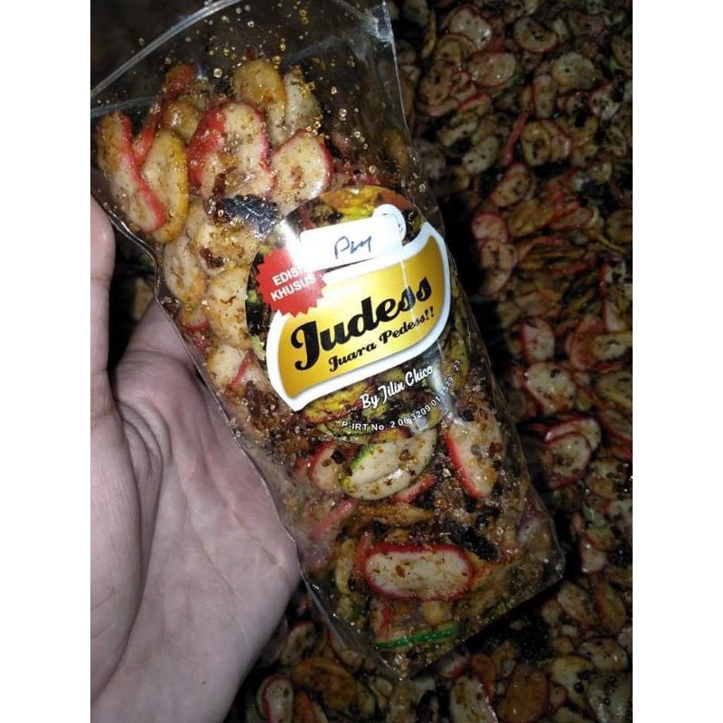 

kerupuk judes (juara pedes) by JLc