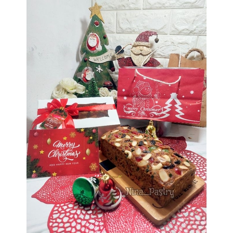 

ENGLISH FRUIT CAKE