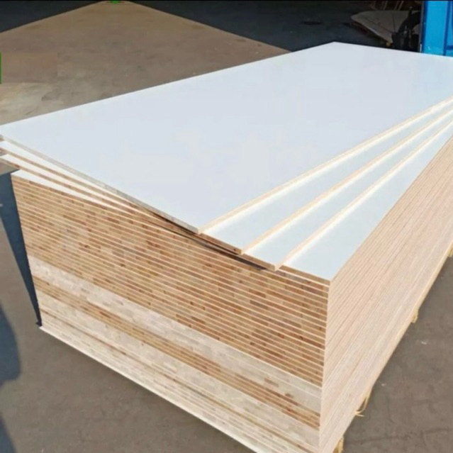 READY TRIPLEK MELAMINE 3mm PUTIH 1LEMBAR 122x244 KUALITAS BAGUS