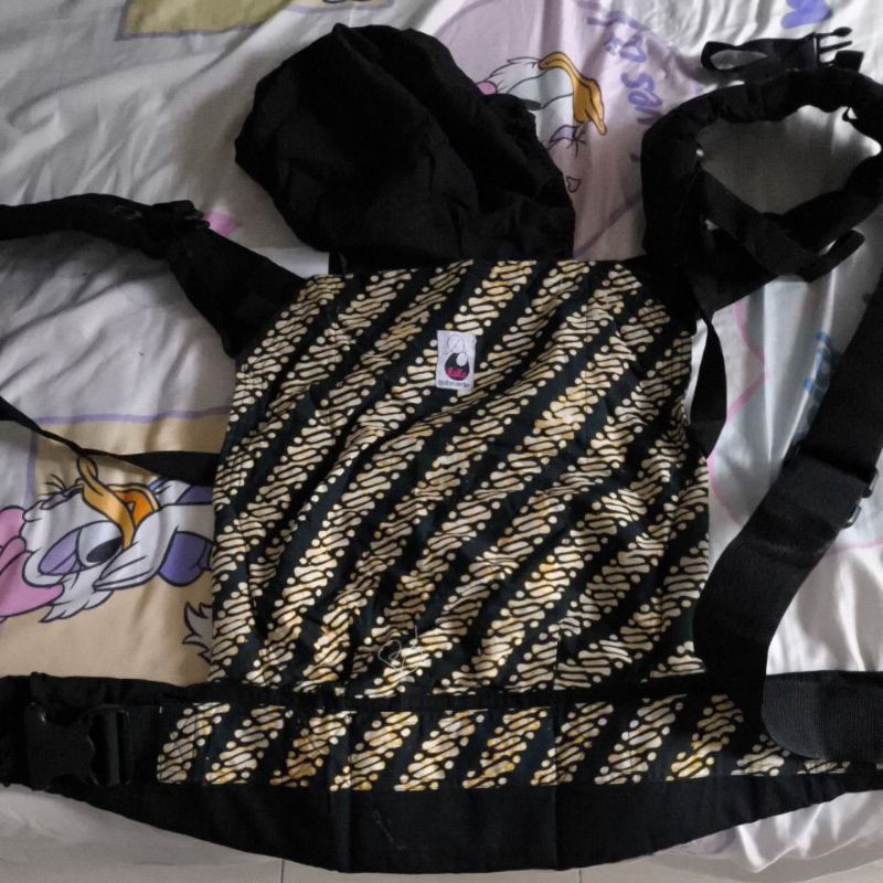 Preloved Gendongan SSC NanaBabyCarrier