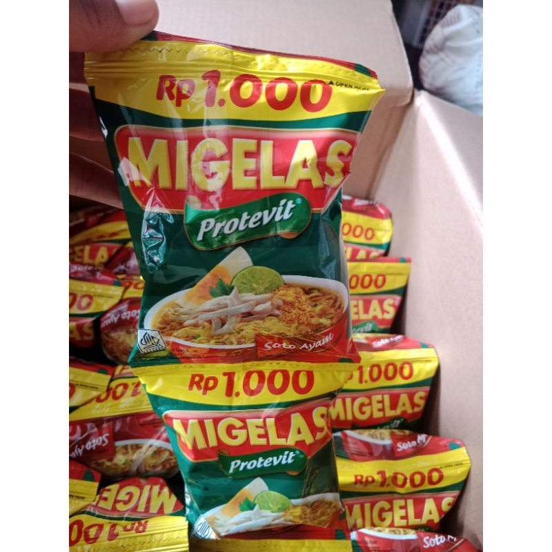 

Mi gelas soto ayam 1 renceng 15pcs