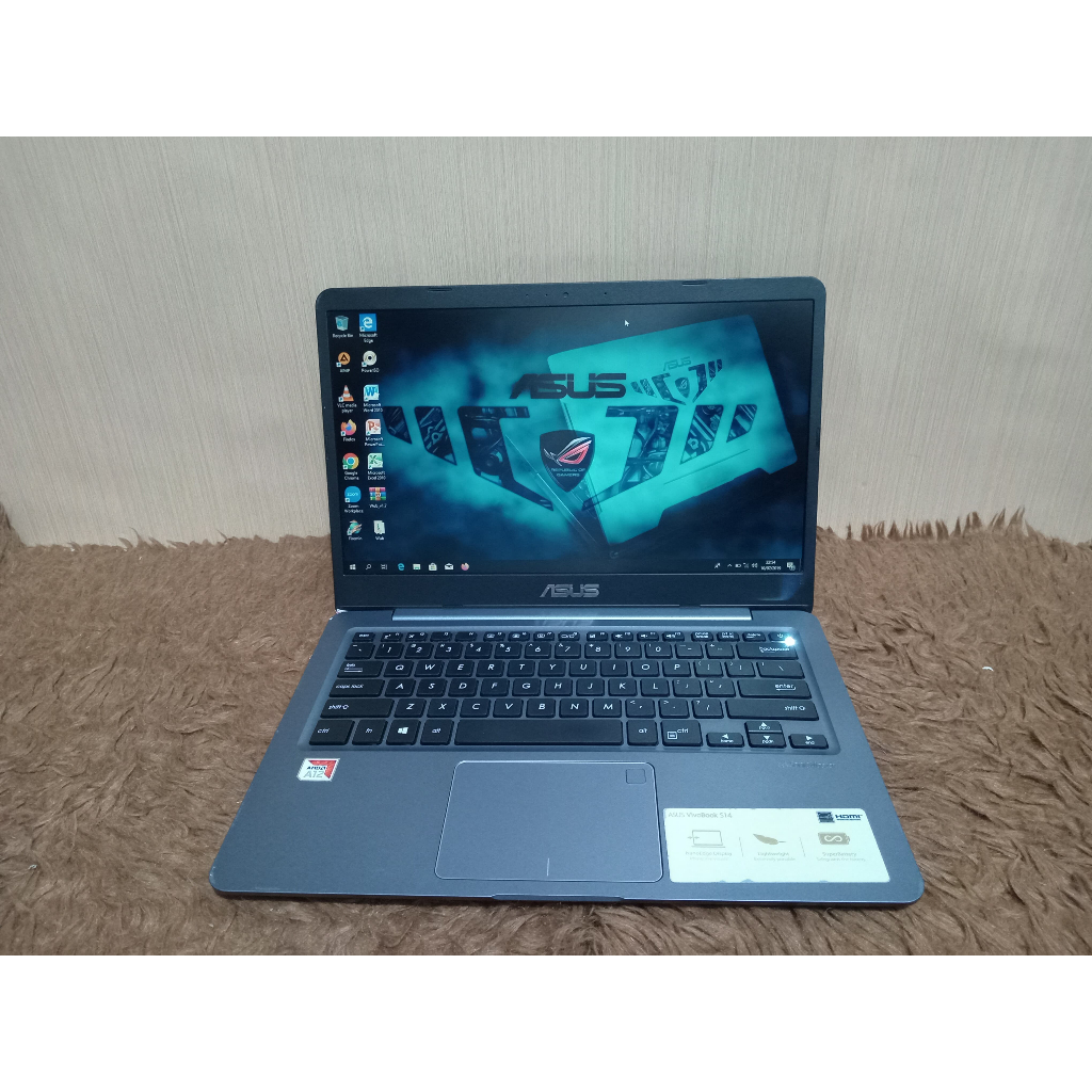 Laptop Asus VivoBook S14 RAM 4GB SSD 128GB HDD 1TB AMD A12-9720P NO MINUS DAN MULUS