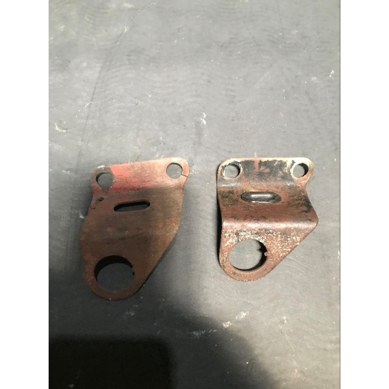 PANGKON KUNCI KONTAK CB100 ORIGINAL