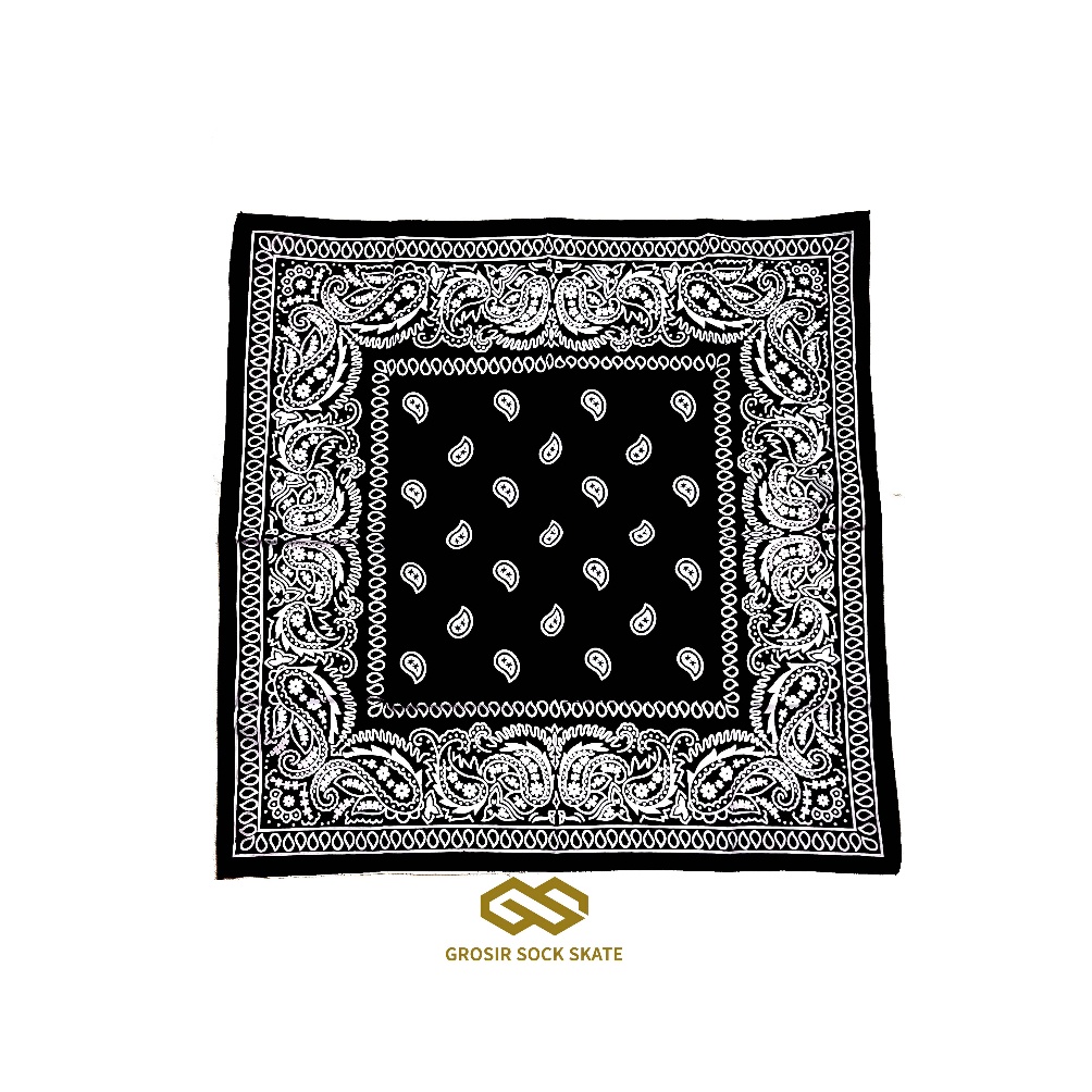Lariiss Slayer Bandana Motif Paisley