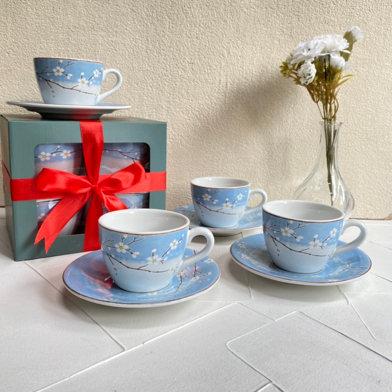 Gift Box Hampers 4 Set Cup and Saucer Sakura Tea Set Motif Bunga Sakura