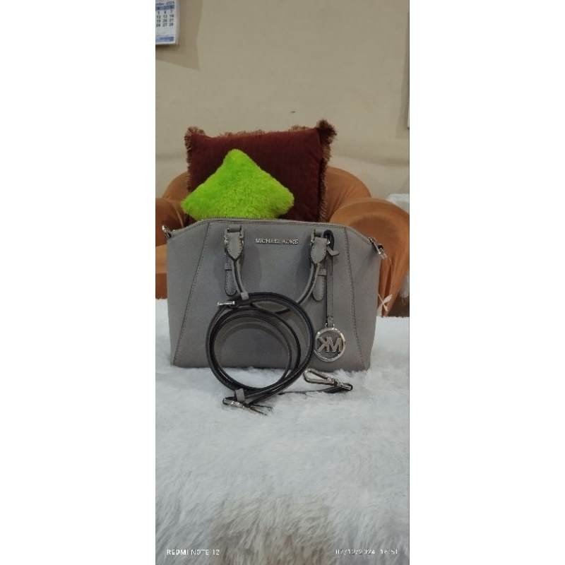 Tas MK Abu Prelove