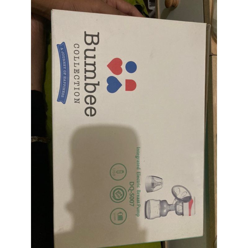 Pompa asi by. Bumbee collection