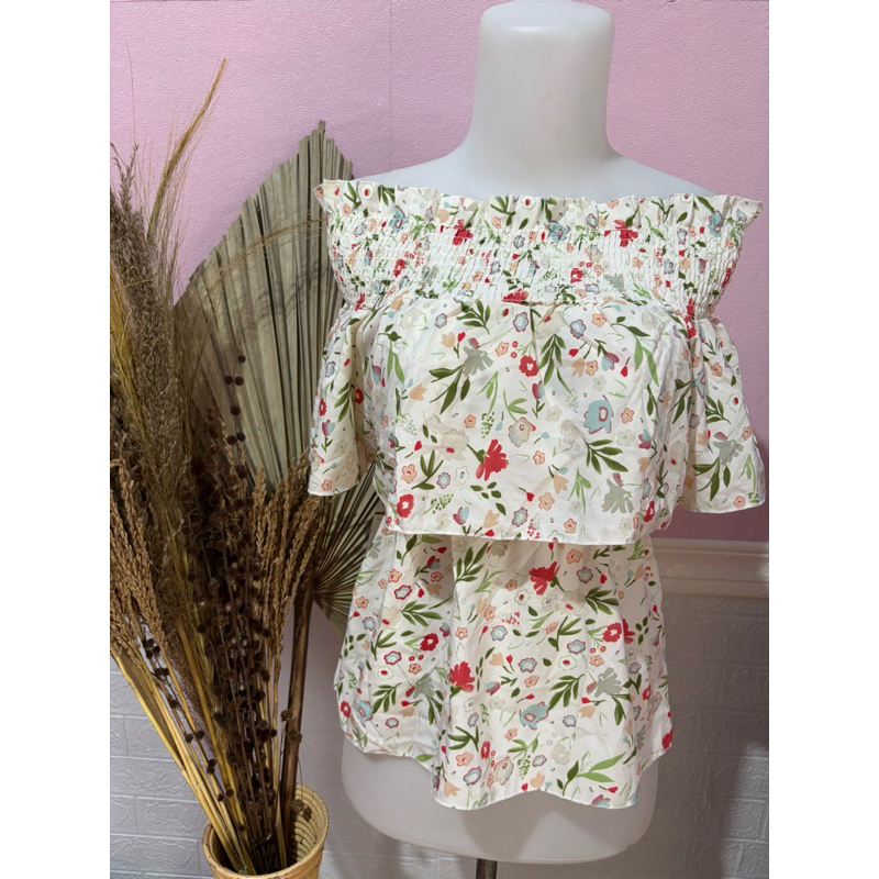 Blouse Sabrina Bunga