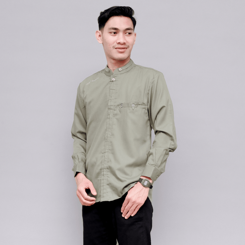 Kemeja Koko Polos Elrumi Lengan Panjang Motif Antasena