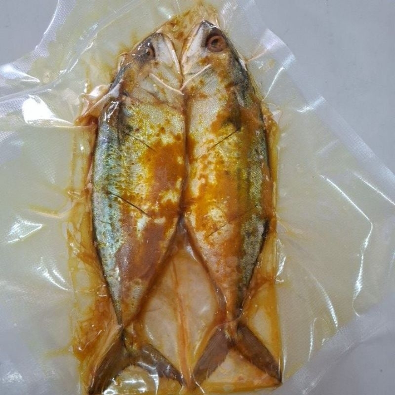

Ikan Kembung Banjar Bersih Marinasi Siap Goreng 360-430gram isi 2 pcs