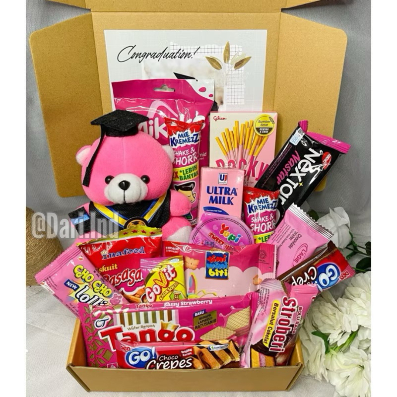 

SNACK BOX Kado Wisuda / Hampers Hadiah Wisuda / Hampers Snack Murah Premium / Gift Box Graduation / Kado Wisuda / Hadiah Graduation / Hadiah wisuda / Kado Graduation / Hadiah Kelulusan