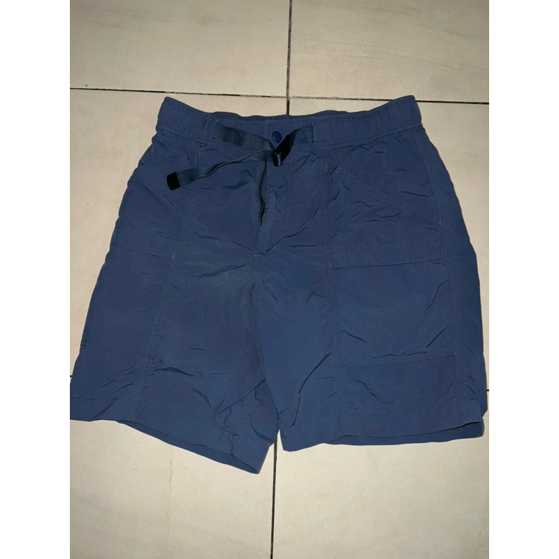 Celana pendek uniqlo utility