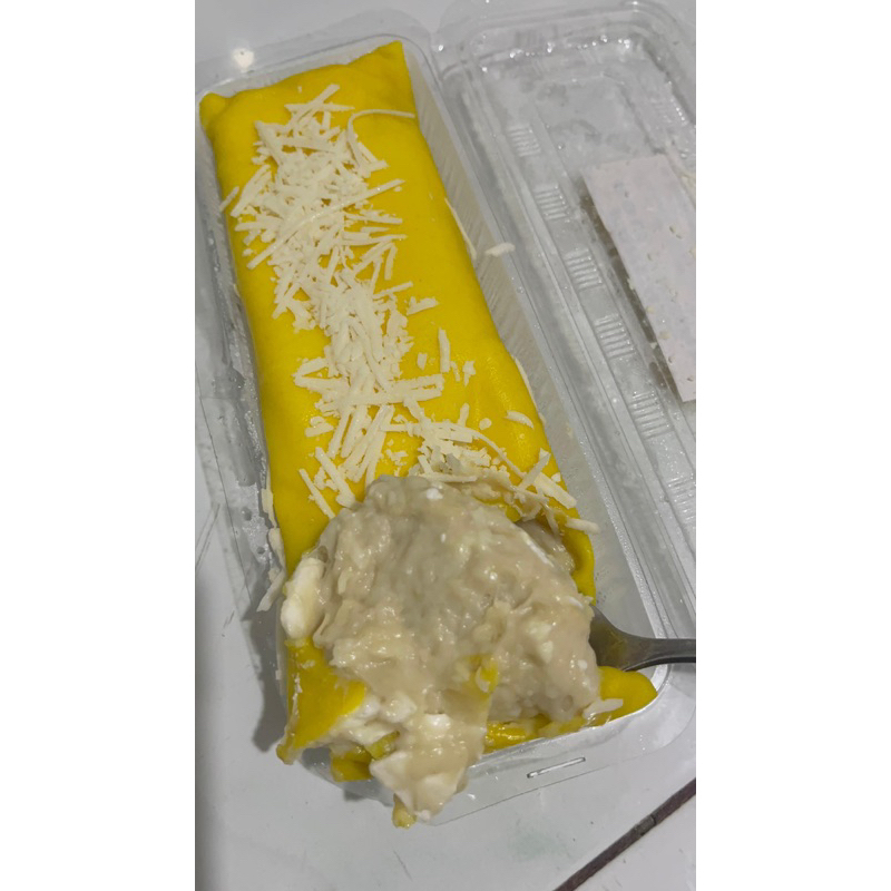 

VIRAALLL !!! PANCAKE DURIAN ROLL