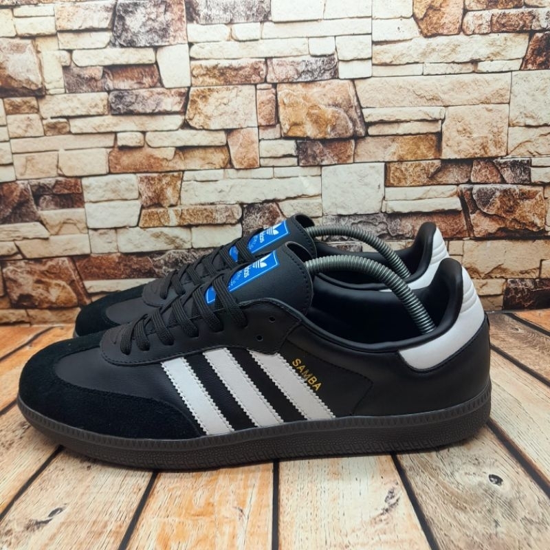 sepatu sneakers pria atau wanita original BNIB | adidas samba