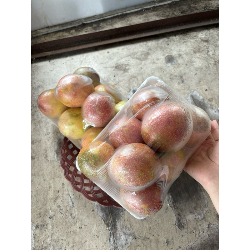 

HAPPYFRESHFRUITS - Buah Markisa Asem Seger (8 pcs)