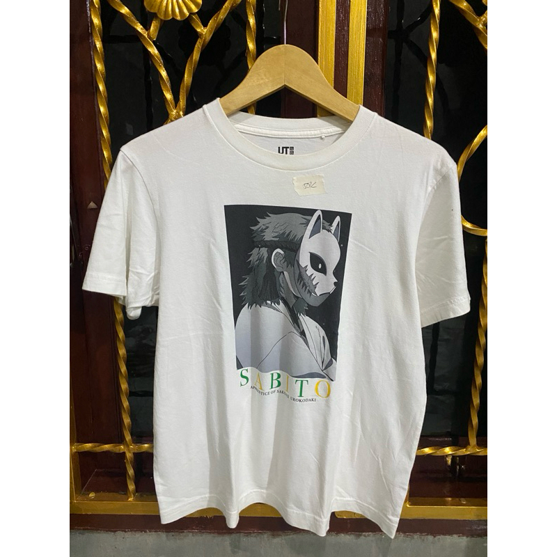 Kaos Uniqlo UT Sabito
