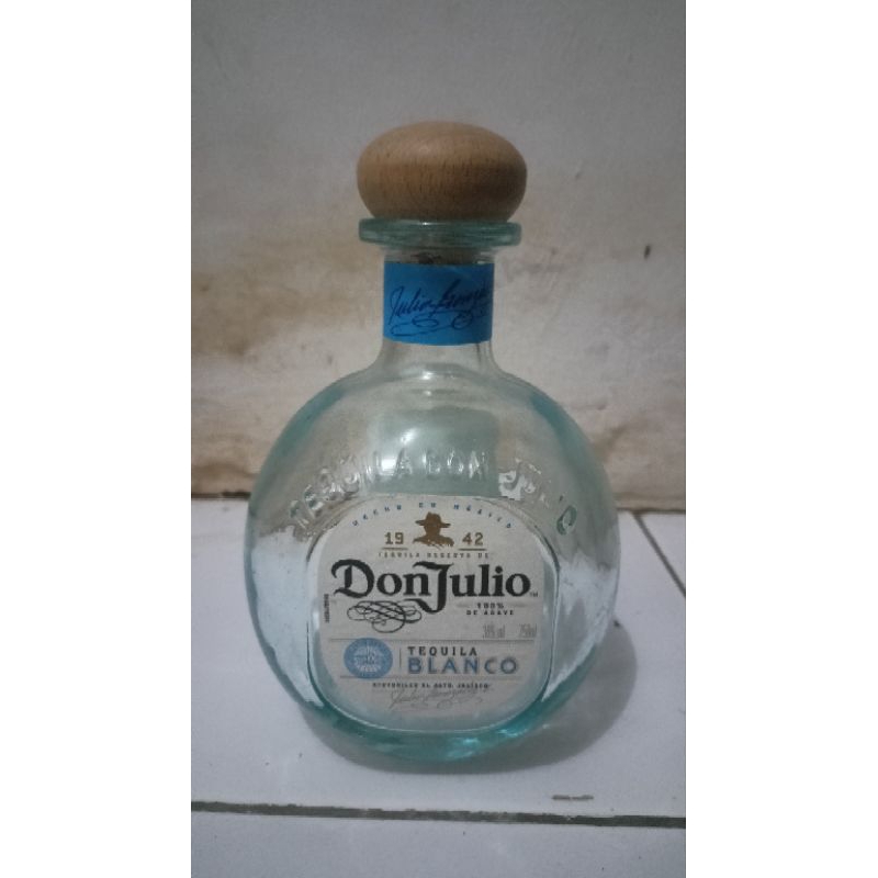 Jual Botol Bekas Don Julio Blanco - Tequila