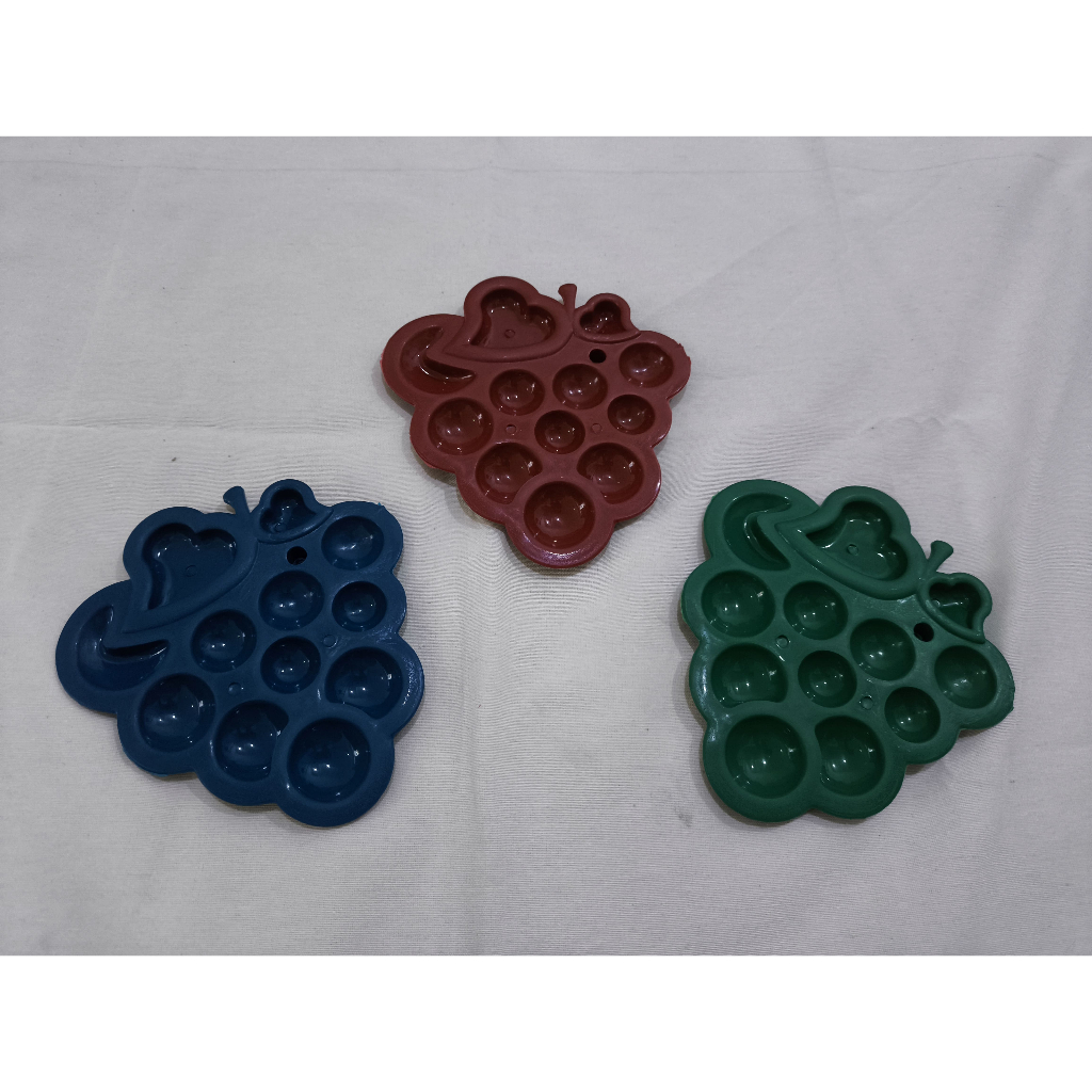 

Palet Cat Air Biola Anggur