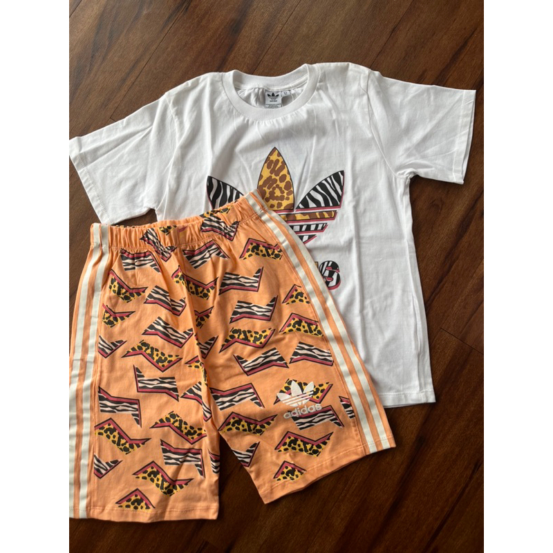 Setelan Adidas