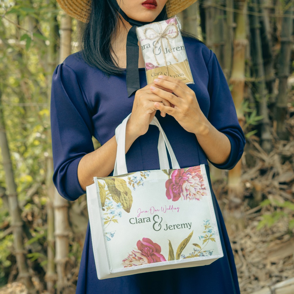 TOTE BAG BEST SELLER SOUVENIR PERNIKAHAN BAHAN PREMIUM UNIK LUCU