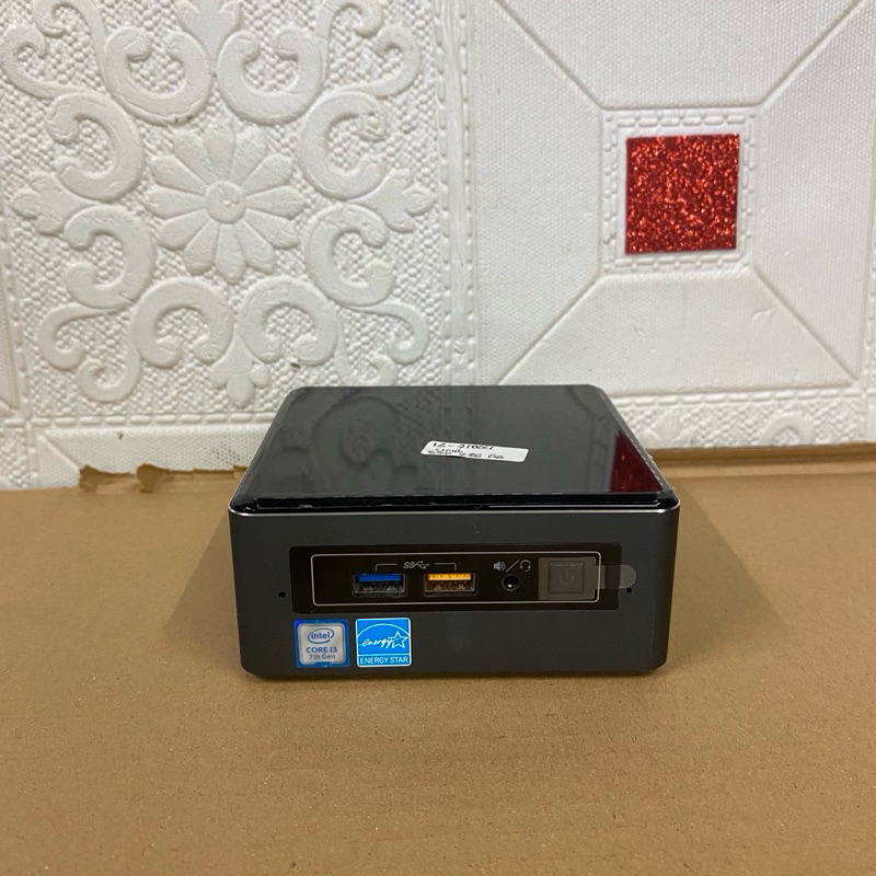 INTEL NUC MINI PC I3 7100U 8gb ssd 256gb like new windows 10 pro siap pakai