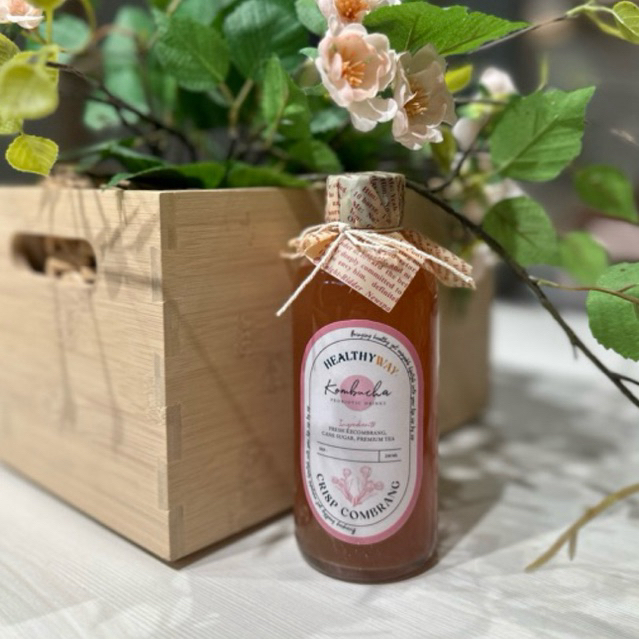 

Crisp Kecombrang Kombucha