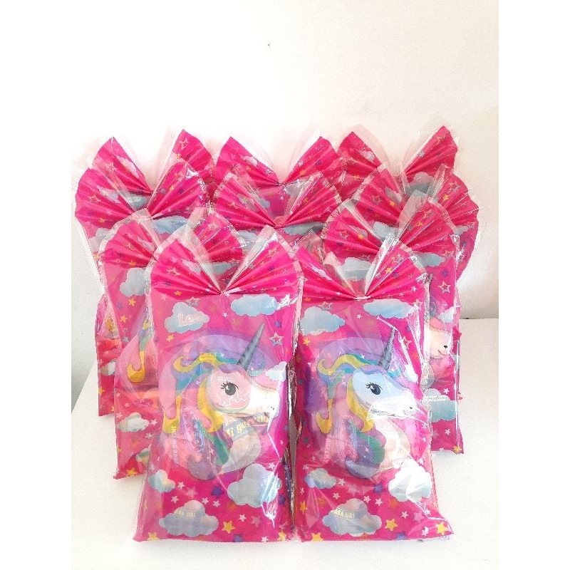 

HAMPERS SNACK ULTAH / BINGKISAN SNACK ANAK
