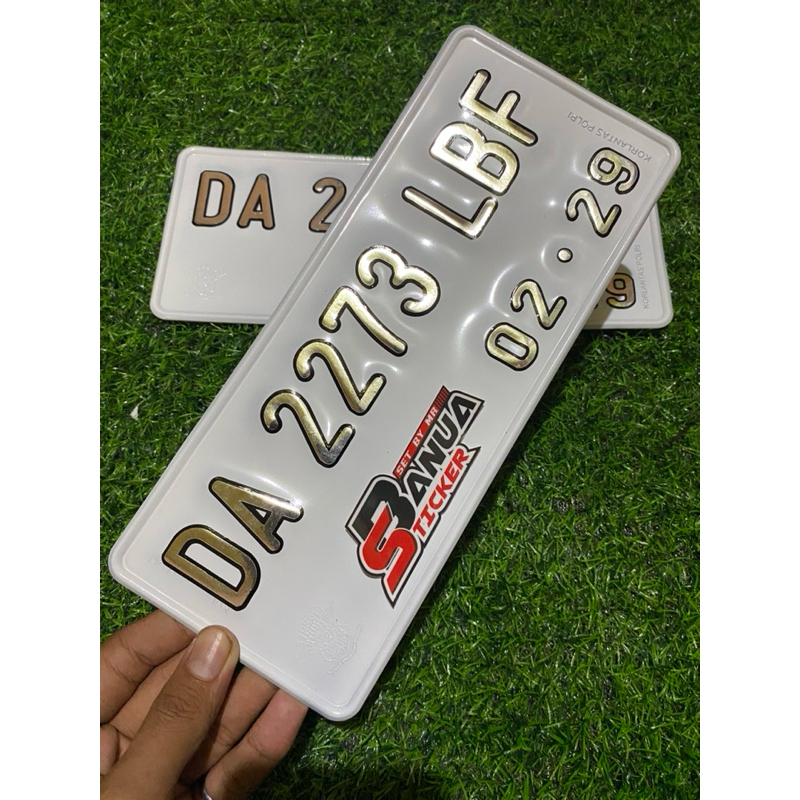Variasi Plat Nomor Putih Variasi Chrome