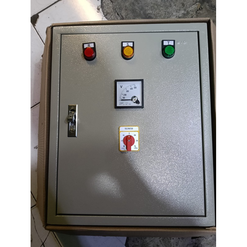 PANEL PEMBAGI LISTRIK 3PHASE 6 GROUP/PANEL PEMBAGI LISTRIK 3 PHASE/PANEL INSTALASI LISTRIK 3 PHASE 6