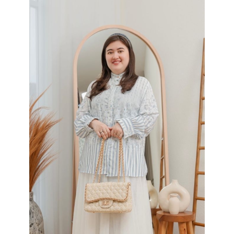 Kemeja satin wanita motif bunga / Garis Garis