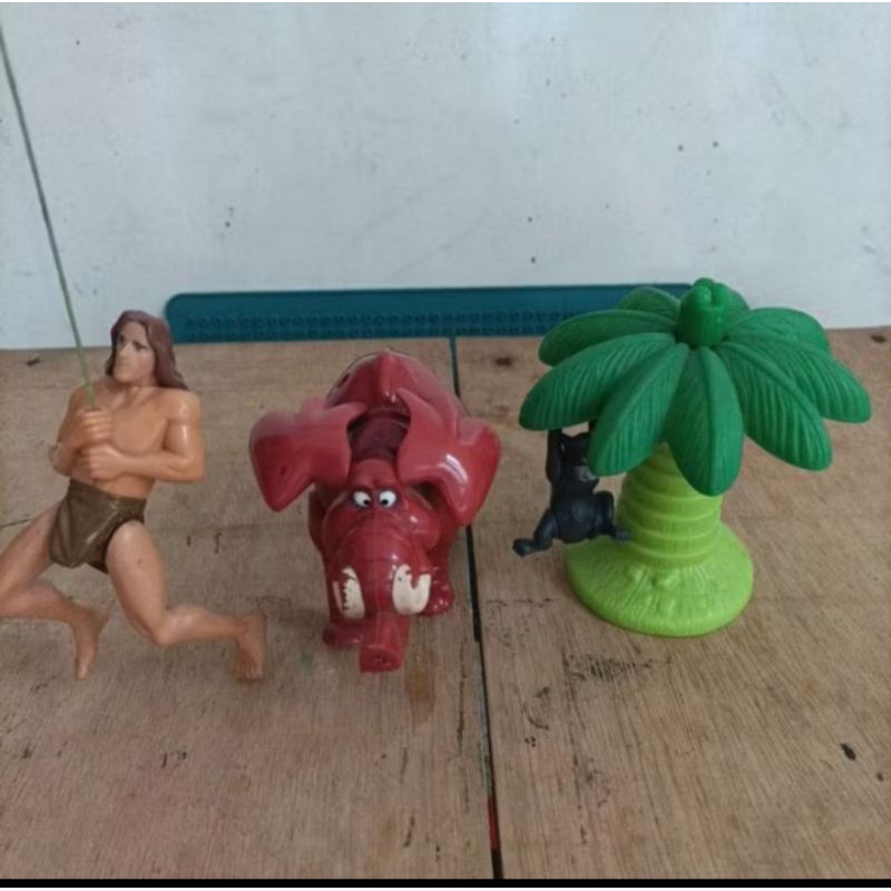 Figure Tarzan and friends ori