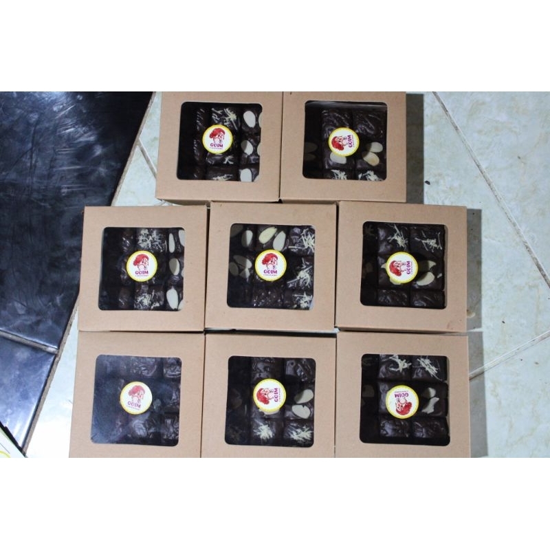 

Fudgy brownies 10x10