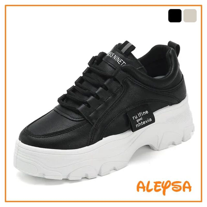 Sepatu Snaekers wanita Trndi korea style kekinian Sepstu Sekolah jalan jalan katsual wanita