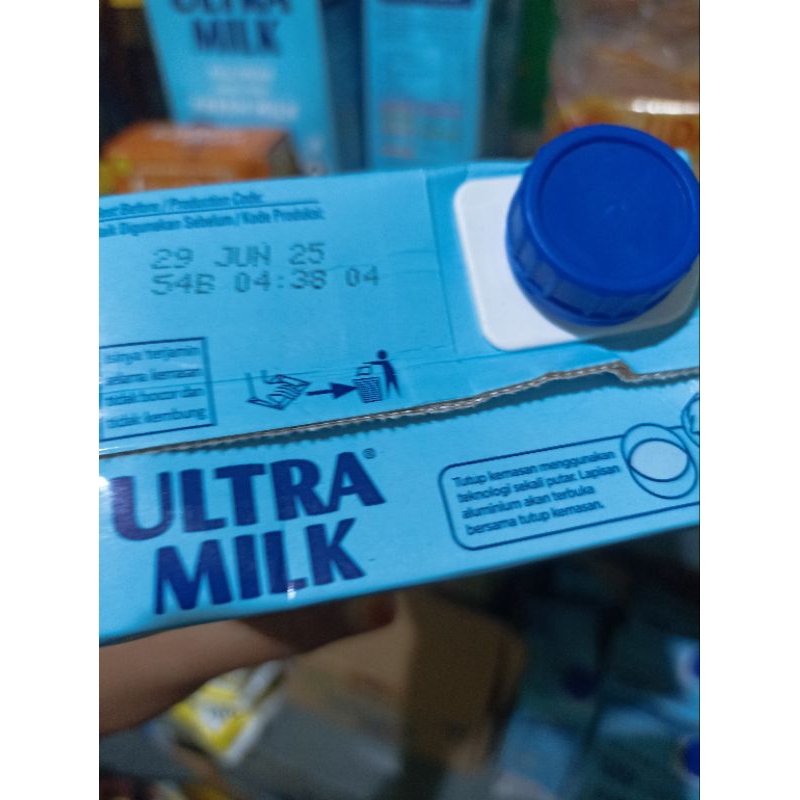 

UHT Ultra 1Liter exp Juni 2025 full cream coklat