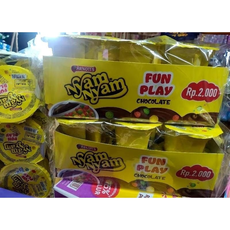 

Arnott's nyam nyam fun play chocolate harga 12pcs