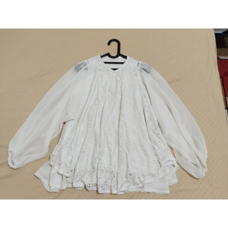 Blouse Putih Sifon