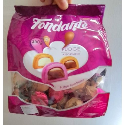 

Coklat Elvan Fondante Coklat Fudge Assortment Pak 350gr