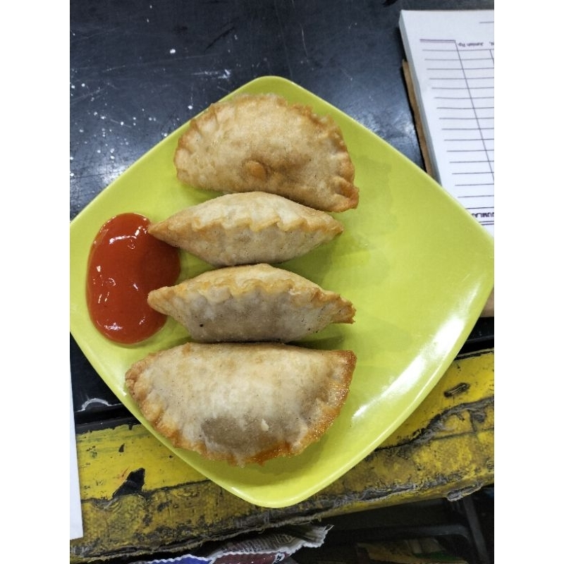 

CIRENG ISI AYAM SUWIR PEDAS HOMEMADE