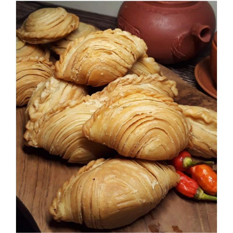 

CURRYPUFF
