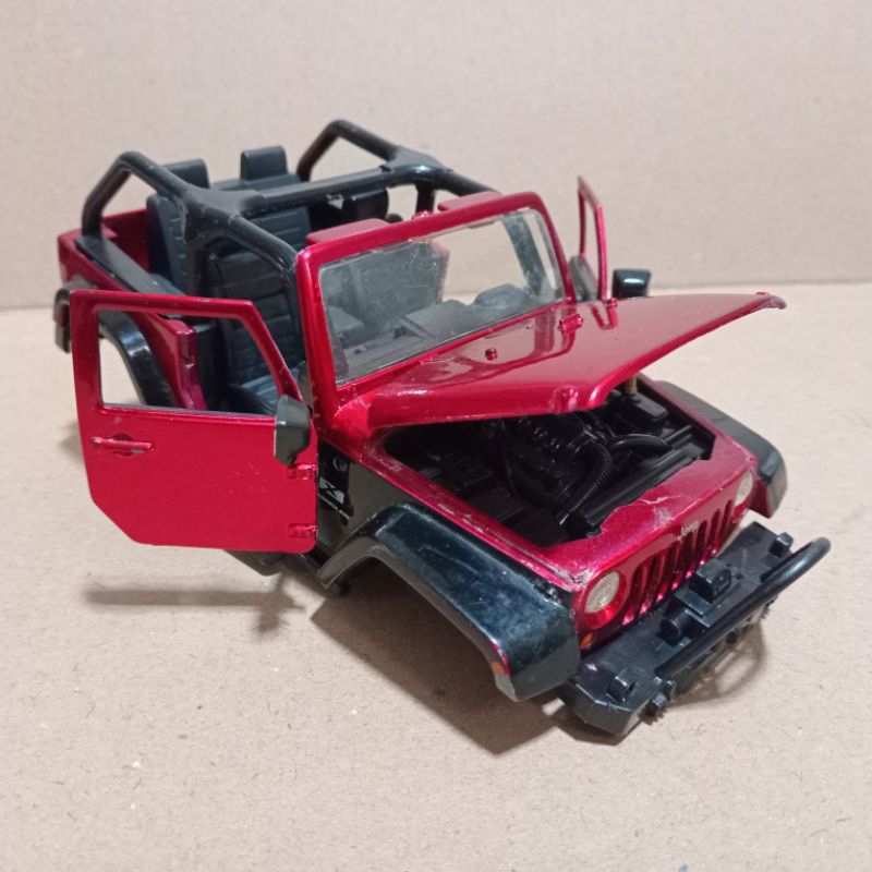 junk 1:24 jada jeep (body only)