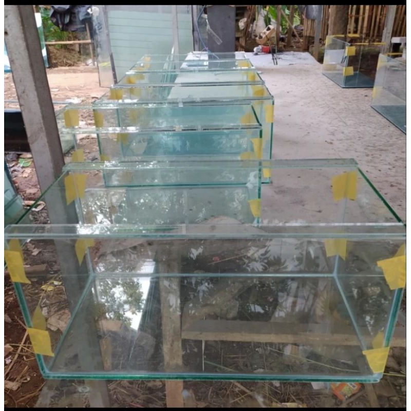 aquarium ukuran 50x25x25