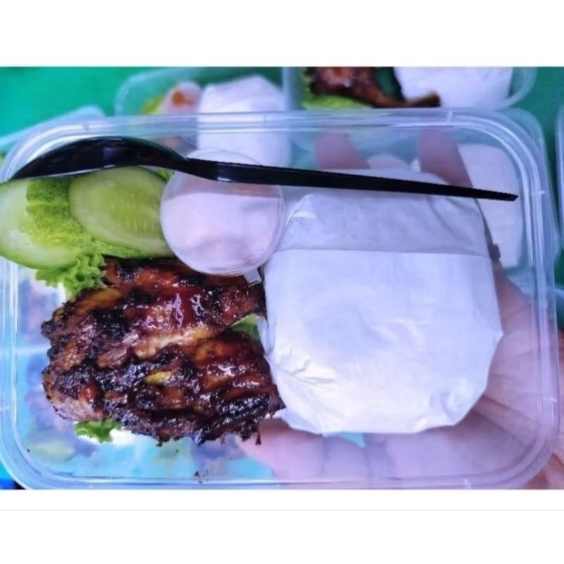 

paket ayam bakar dan ayam goreng