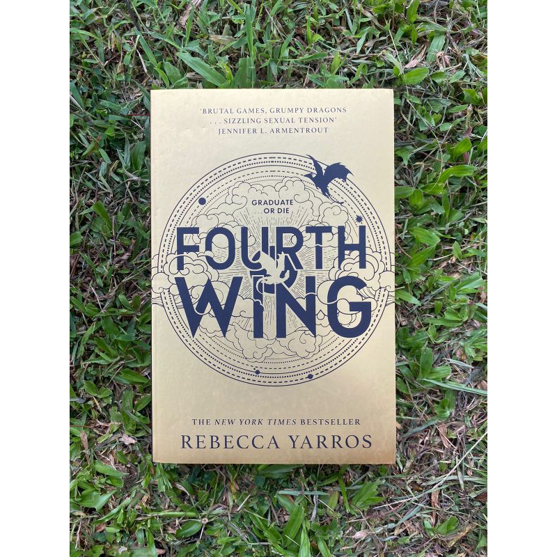 Preloved Buku Import Original - Fourth Wing - 9780349437002